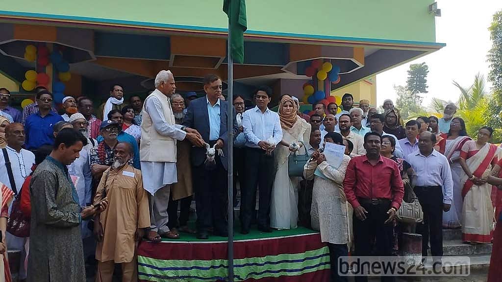 গঙ্গা-যমুনা সাহিত্য উৎসবে ২ বাংলার কবি-সাহিত্যিকদের মিলনমেলা