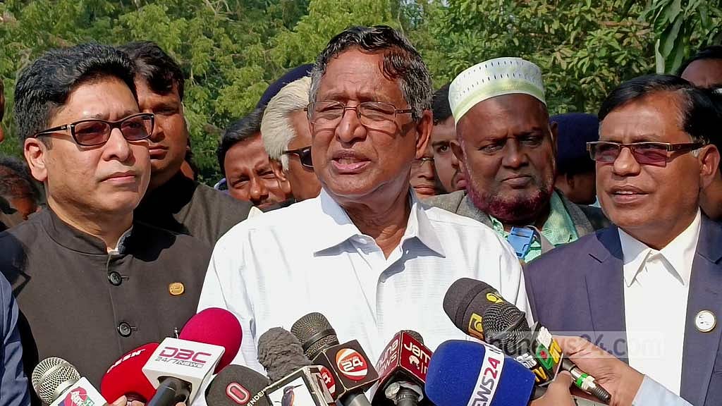 রাষ্ট্রদূতদের নাক গলানো মেনে নেওয়া যায় না: কৃষিমন্ত্রী