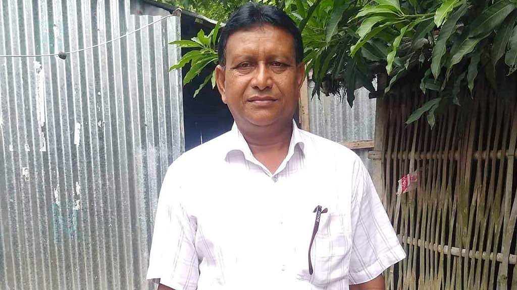 মেয়ের ডিনস অ্যাওয়ার্ডে উজ্জীবিত বাবা, ৫০ বছরে এসএসসি পাস