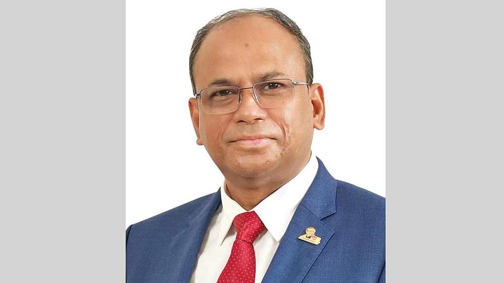 মুখ্য সচিবের দায়িত্ব নিলেন তোফাজ্জল হোসেন
