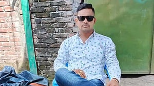 ‘মাদক ব্যবসায়ীদের’ গুলিতে নিহত হন শাহীন, মামলায় বলছে ব়্যাব