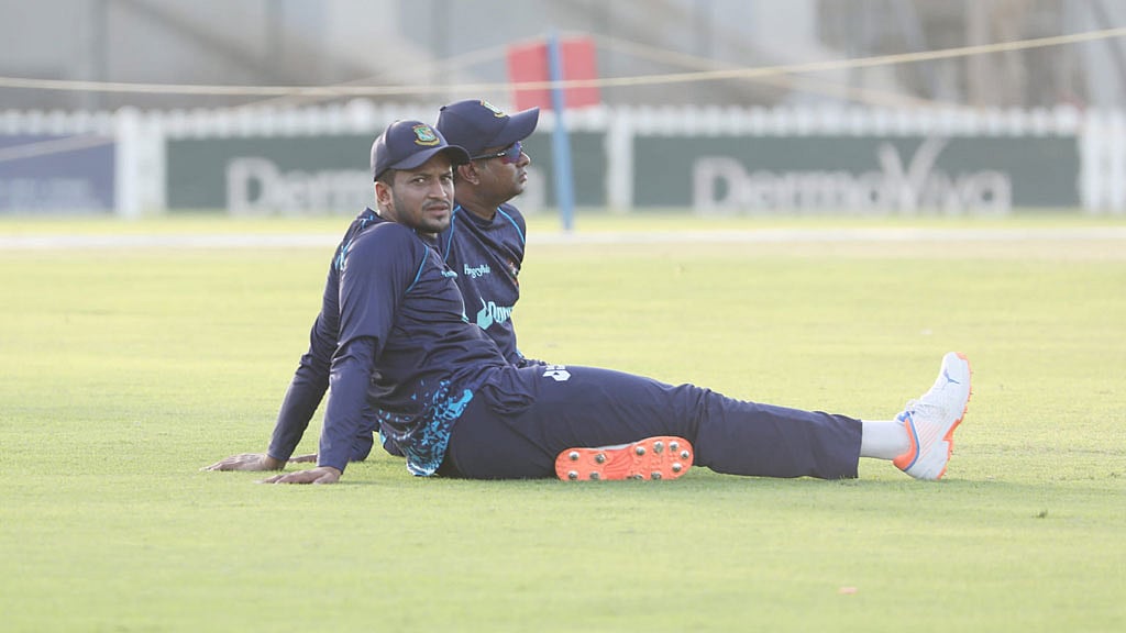 শ্রীরামকে বিশ্বকাপের পরেও চান সাকিব