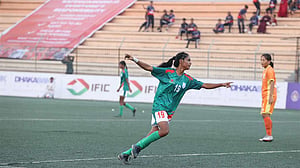 গোলের সৌরভ ছড়ানো সুরভিকে নিয়ে মুগ্ধ বাংলাদেশ কোচ