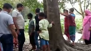 মুন্সীগঞ্জে স্কচটেপ পেঁচানো বস্তুর বিস্ফোরণে কব্জি গেল শিশুর