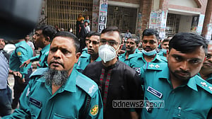 একদিনের রিমান্ডে বাবুল আক্তার