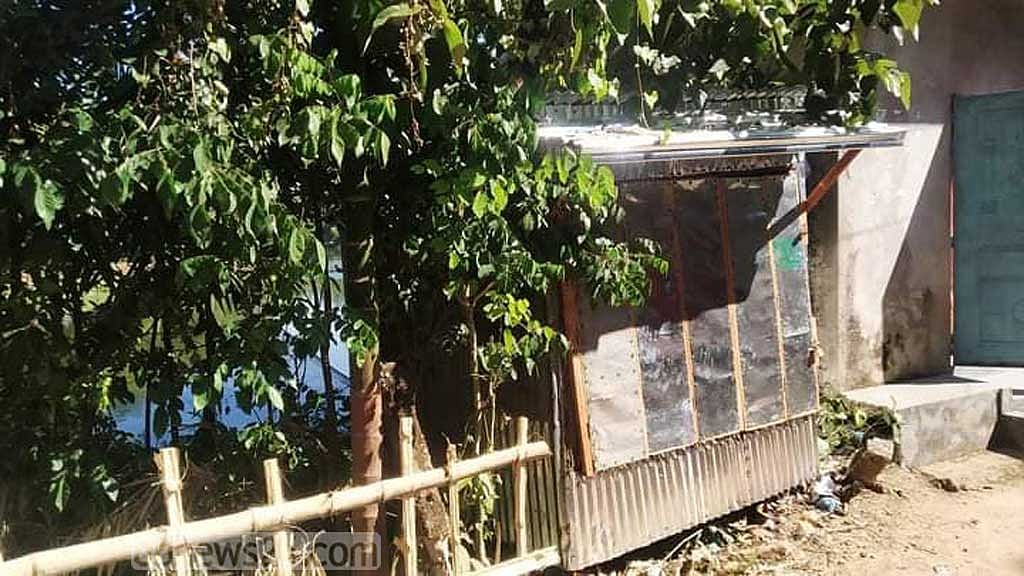জৈন্তাপুরে ‘খাসি সম্প্রদায়ের’ জমিতে স্থাপিত ঘর অপসারণ