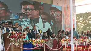এখন দেশ কে চালাচ্ছে, বিএনপিকে ওবায়দুল কাদের