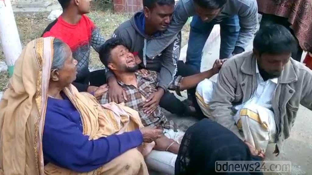 পাবনায় জমির বিরোধে যুবলীগ নেতা খুন