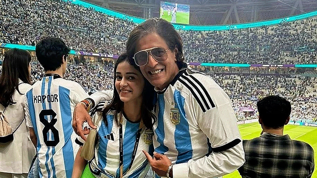 গ্যালারিতে বসে ফাইনাল দেখবেন চাঙ্কি ও অনন্যা পাণ্ডে