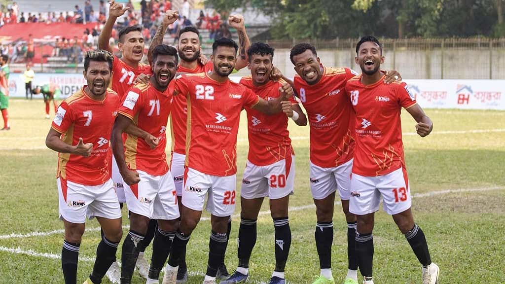 স্বাধীনতা কাপের ফাইনালে মুখোমুখি কিংস ও শেখ রাসেল