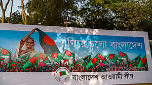 অনেক চ্যালেঞ্জ সামনে রেখে সম্মেলনে আওয়ামী লীগ
