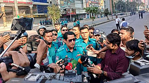 ‘ছদ্মবেশ’ নিয়ে জামায়াত-শিবির ‘ঝামেলা’ করার চেষ্টা করেছে: পুলিশ