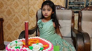 জন্মদিনে আয়াতের জামা নিয়ে শোকাতুর মা-বাবা