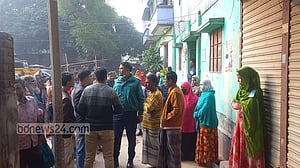 গাজীপুরে ঘরে দম্পতির দগ্ধ লাশ