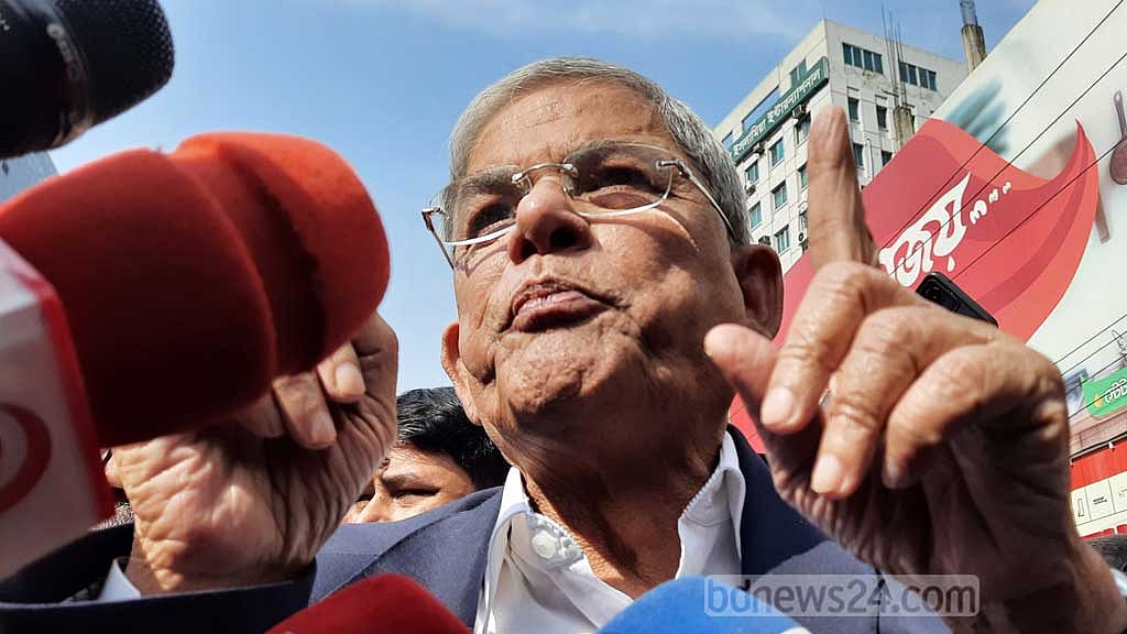 অফিসে ঢুকতে পারলেন না ফখরুল, বললেন ‘সমাবেশ হবে’