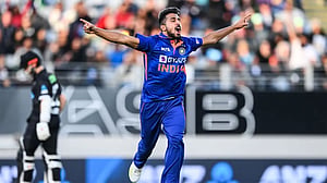 বাংলাদেশের বিপক্ষে ওয়ানডে সিরিজে শামির জায়গায় উমরান