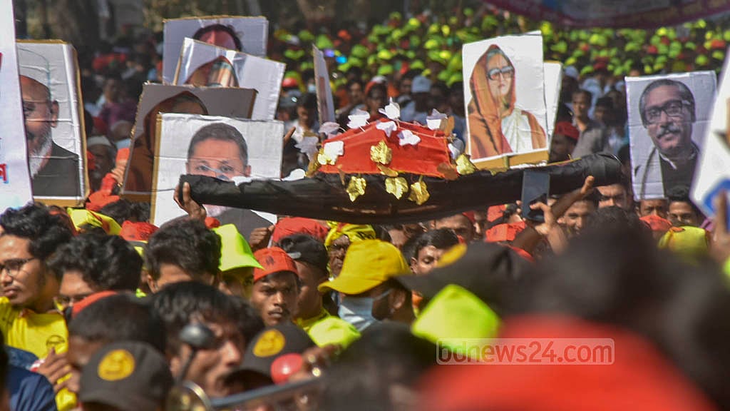 ‘তোঁয়ার লাই আঁর পেট পুরের’