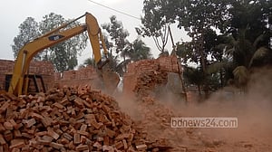 শেরপুর-সিরাজগঞ্জে ইটভাটায় অভিযান, ২৫ লাখ টাকা জরিমানা আদায়