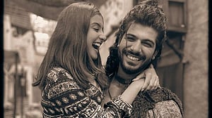 তুনিশার ‘আত্মহত্যা’: সাংবাদিকদের কাছে শেজানের বোনদের আর্জি