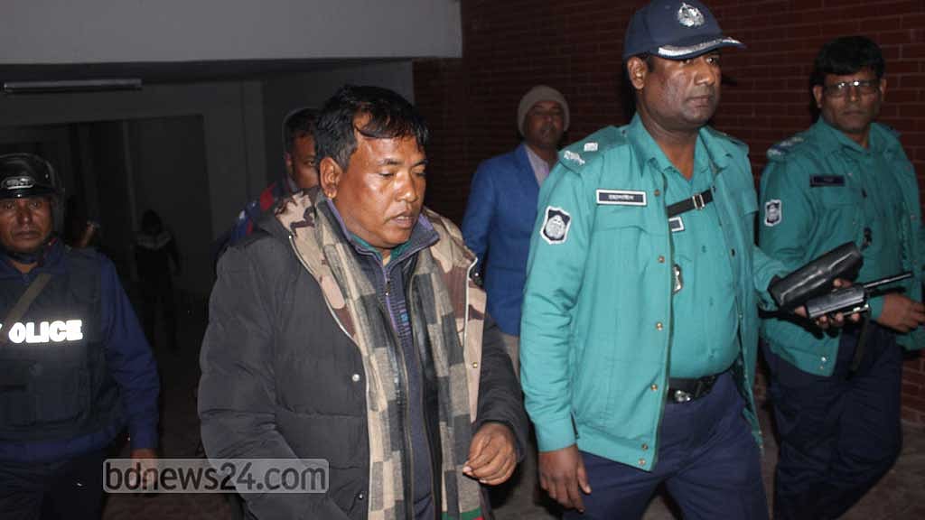 রংপুর নির্বাচন: বিজিবির গাড়িতে আগুন, কাউন্সিলর প্রার্থী গ্রেপ্তার