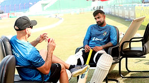 ‘সাদা বলের ফর্ম লাল বলে আনতে পারছে না লিটন’