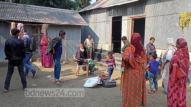 গাইবান্ধায় গরুচোর সন্দেহে পিটিয়ে হত্যা