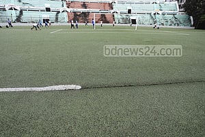 বিএনপি এখন চাইছে কমলাপুর স্টেডিয়াম