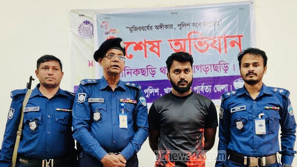 ‘বিশ্ববিদ্যালয়ে ভর্তির টাকা না পেয়ে’ বড়ভাইকে হত্যা: পুলিশ