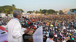 ১০ ডিসেম্বর নিয়ে ভয় পেয়েছে সরকার: ফখরুল 