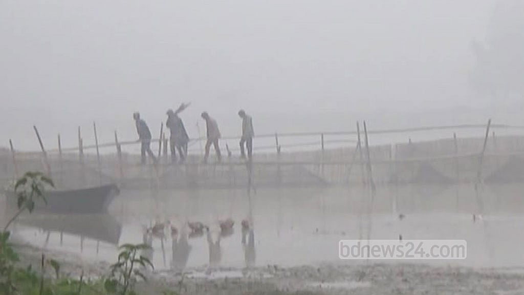 শীত বিদায়ের আগে ৬ জেলায় শৈত্যপ্রবাহ
