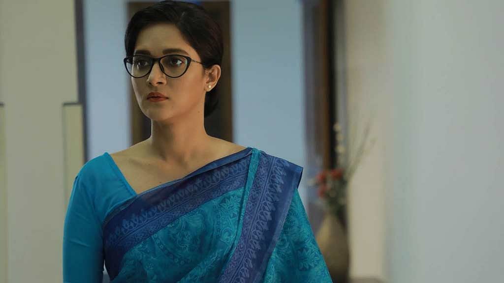 কলকাতার উৎসবে মিথিলার ‘নীতিশাস্ত্র, তেলেঙ্গানায় মায়া