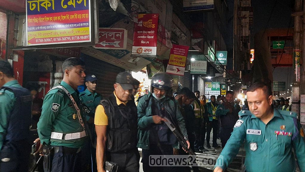 জঙ্গির খোঁজে বনানীতে অভিযানে নেমে কাউকে পায়নি পুলিশ