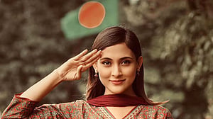 দেশে দেশে বর্ণে-গন্ধে-ছন্দে মেহজাবিন
