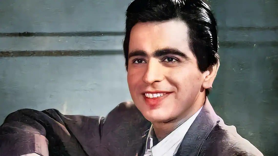 ২০ শহরের ৩০ প্রেক্ষাগৃহে দিলীপ কুমার