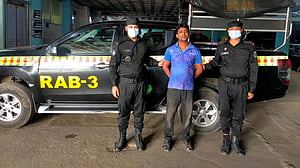 চাকরি দেওয়ার নামে ডেকে নিয়ে ‘অর্থ আদায়’, গ্রেপ্তার ২