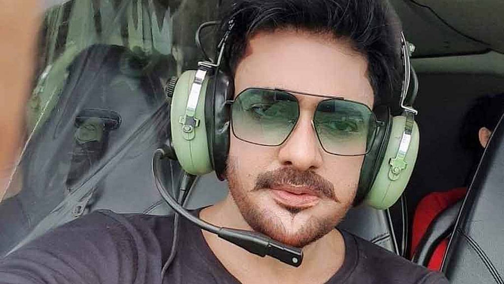 দিন: দ্য ডে: ইরানে আদালতের তলব ‘বানোয়াট’, দাবি অনন্ত জলিলের