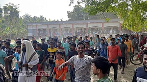যশোরে ধর্মীয় অবমাননার অভিযোগ, স্কুলশিক্ষক বরখাস্ত