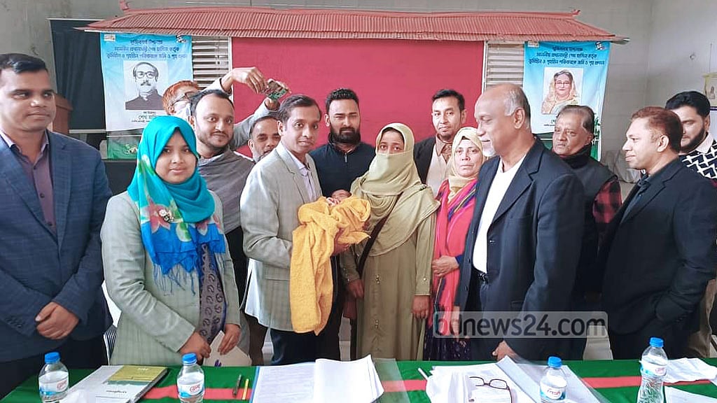 জন্মের পর ‘উধাও’ মা, ঠিকানা পেল পিতৃ পরিচয়হীন 'জয়িতা'