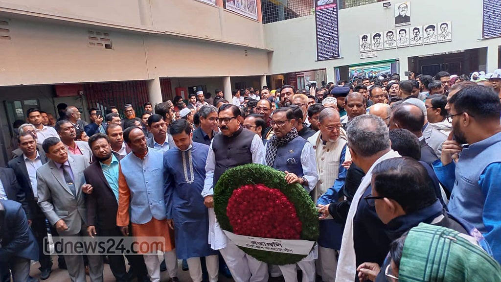 ঊনসত্তরের শহীদ মতিউর রহমান মল্লিকের স্মৃতির প্রতি শ্রদ্ধা
