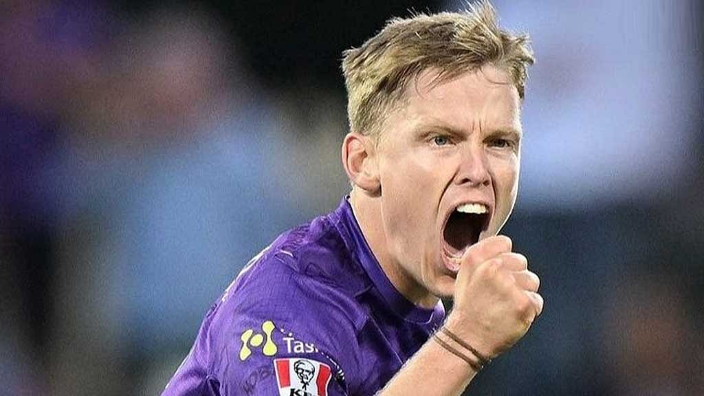 বাংলাদেশ সফরে ইতিহাস গড়া এলিসের বিগ ব্যাশে হ্যাটট্রিক