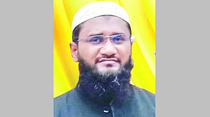 ব‌রিশা‌লে প্রতারণার মামলায় সাজাপ্রাপ্ত আওয়ামী লীগ নেতা গ্রেপ্তার