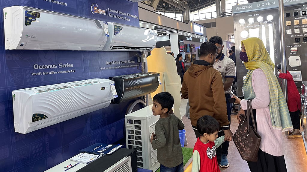 বাণিজ্যমেলায় ওয়ালটনের বিদ্যুৎ সাশ্রয়ী এসি