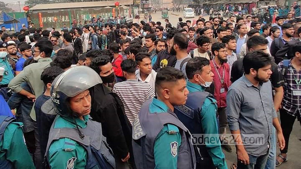 নাদিয়ার মৃত্যুতে ফের বিমানবন্দর সড়ক অবরোধ-বিক্ষোভ