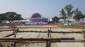 প্রধানমন্ত্রীর সফর: অর্থনৈতিক অঞ্চল ও কৃষি বিশ্ববিদ্যালয়ের দাবি রাজশাহীবাসীর
