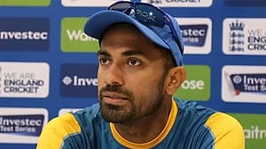 পাঞ্জাবের তত্ত্বাবধায়ক ক্রীড়ামন্ত্রী ওয়াহাব রিয়াজ
