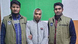 আলোকচিত্রী আফতাব হত্যার ফাঁসির আসামি রাজু গ্রেপ্তার