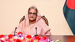 আসুন, স্মার্ট বাংলাদেশ গড়ে তুলি: শেখ হাসিনা