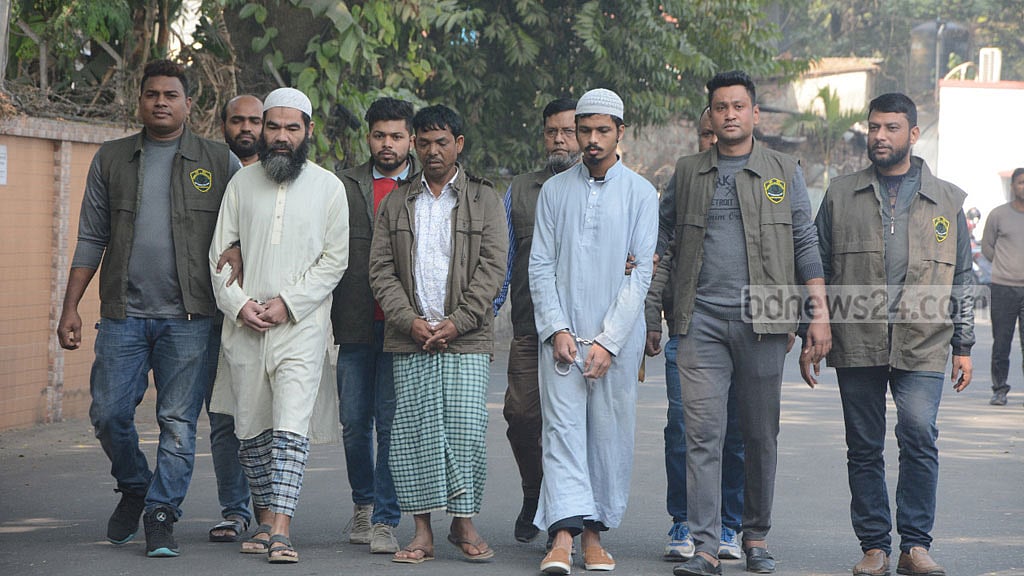 জামাতুল আনসারের ‘অস্ত্র সরবরাহকারী’সহ গ্রেপ্তার ৩