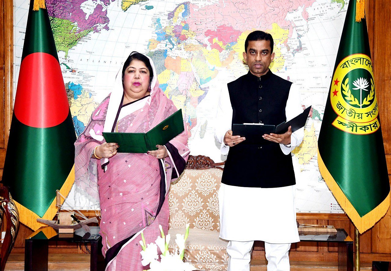 সংসদ সদস্য হিসেবে শপথ নিলেন মাহমুদ হাসান রিপন