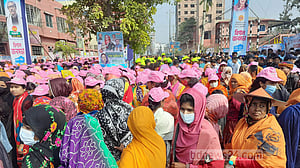 ৫ বছর পর রাজশাহীতে প্রধানমন্ত্রী, মিছিলে স্লোগানে মুখর নগরী